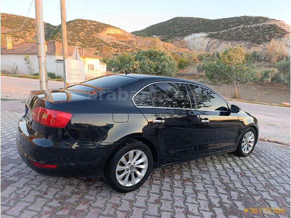 Sahibinden Volkswagen Jetta 1.2 TSi Trendline 2012 Model