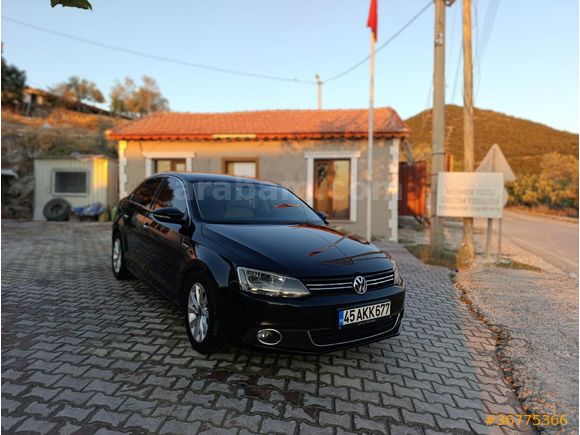 Sahibinden Volkswagen Jetta 1.2 TSi Trendline 2012 Model