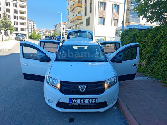2013 Dacia Sandero 1.5 dCi Ambiance•196 Bin Km•9 Bin TL Hasar Kayıtlı • Bakımlı • ACİL SATILIK SON FİYAT