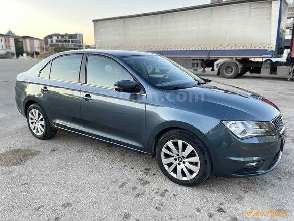 Sahibinden Seat Toledo 1.2 TSI Style 2016 Model Antalya 89000 km Gri