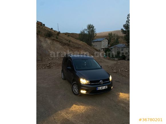 memurdan değişensiz  Volkswagen Caddy 2.0 TDI Trendline 2020 Model  147.000 km Gri