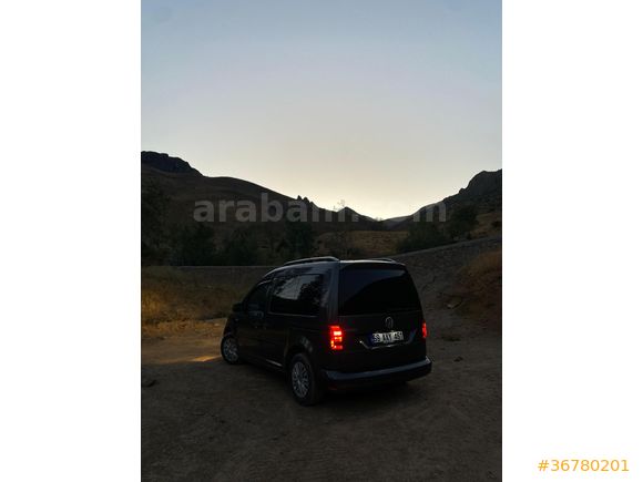 memurdan değişensiz  Volkswagen Caddy 2.0 TDI Trendline 2020 Model  147.000 km Gri