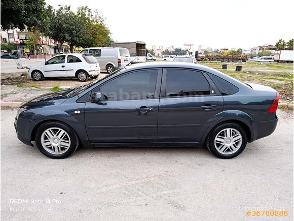 Sahibinden Ford Focus 1.6 Ghia 2006 Model