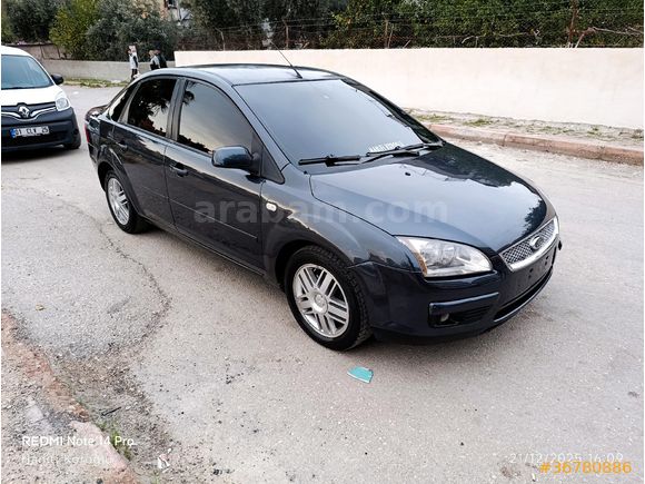 Sahibinden Ford Focus 1.6 Ghia 2006 Model