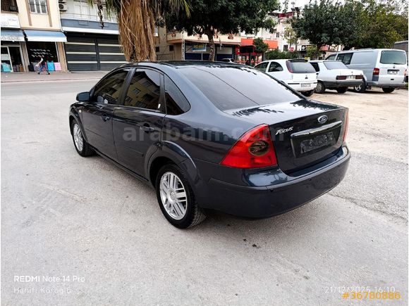Sahibinden Ford Focus 1.6 Ghia 2006 Model