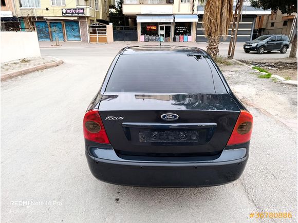Sahibinden Ford Focus 1.6 Ghia 2006 Model
