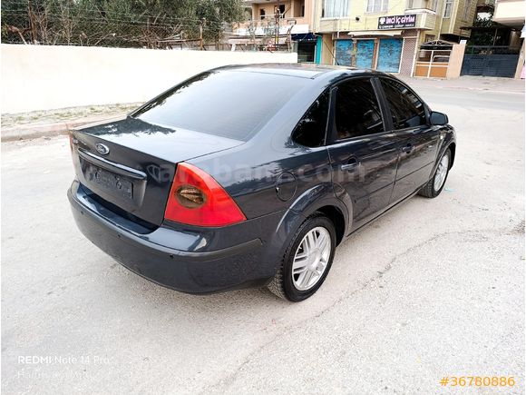 Sahibinden Ford Focus 1.6 Ghia 2006 Model