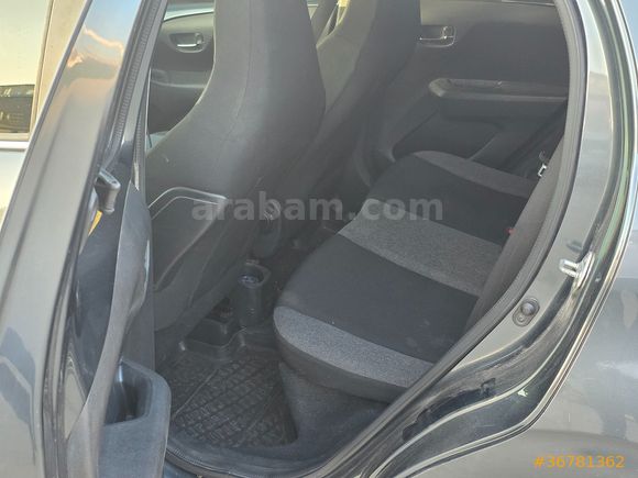 Sahibinden Citroen C1 1.0 VTi Shine 2014 Model 