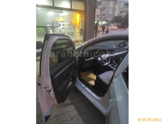 Sahibinden Volkswagen Golf 1.0 TSi Impression 2023 Model