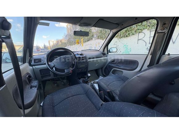 Sahibinden Renault Clio 1.2 Authentique 2003 Model  249xxx km Gri
