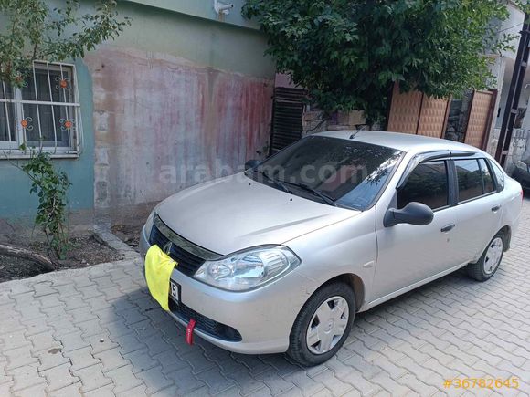 Sahibinden Renault Symbol 1.4 Authentique boyasız 2011 Model  304 bin km Gri