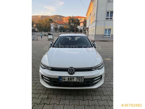 Sahibinden Volkswagen Golf 1.5 eTSI Life 2025 Model 