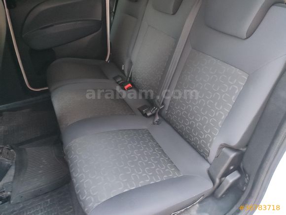 Sahibinden Fiat Doblo Combi 1.6 Multijet Safeline 2014 Model