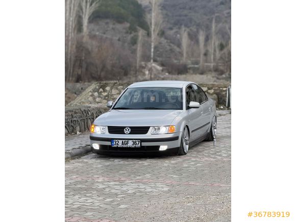 Sahibinden Volkswagen Passat 1.8 T Comfortline 2000 Model 