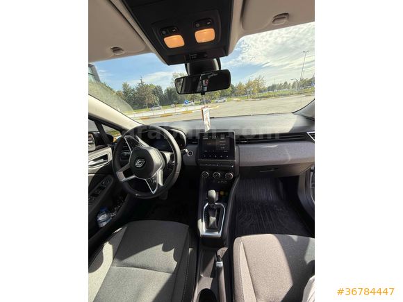Sahibinden Renault Clio 1.0 TCe Evolution 2024 Model 