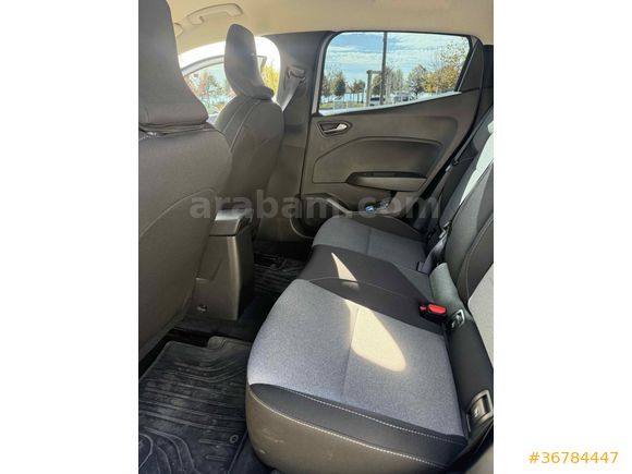 Sahibinden Renault Clio 1.0 TCe Evolution 2024 Model 