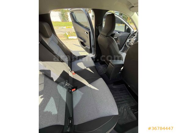 Sahibinden Renault Clio 1.0 TCe Evolution 2024 Model 
