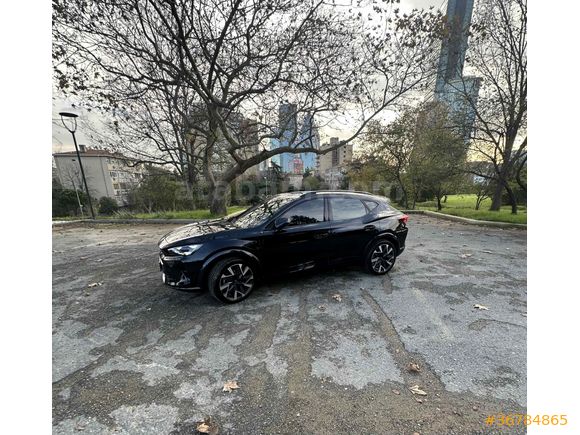 Sahibinden Cupra Formentor 1.5 e-Hybrid 2025 Model
