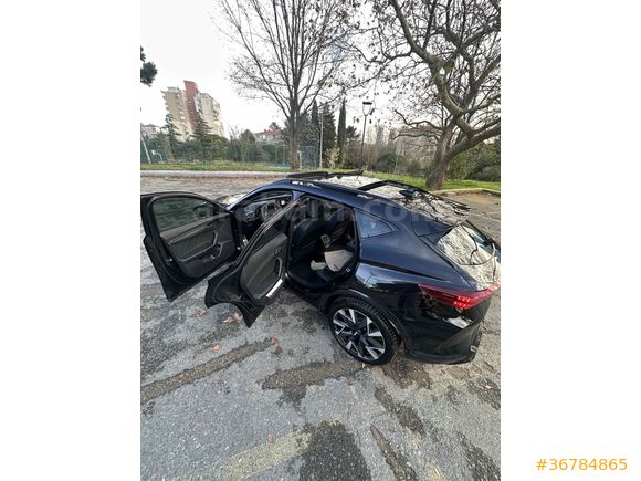 Sahibinden Cupra Formentor 1.5 e-Hybrid 2025 Model

