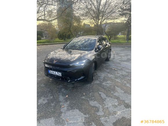 Sahibinden Cupra Formentor 1.5 e-Hybrid 2025 Model

