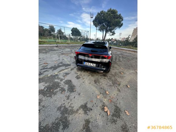 Sahibinden Cupra Formentor 1.5 e-Hybrid 2025 Model
