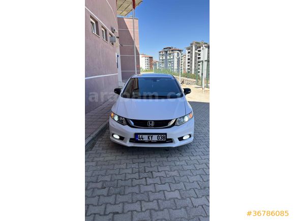 Sahibinden Honda Civic 1.6 i-VTEC ECO Elegance 2015 Model  190.000 km Beyaz