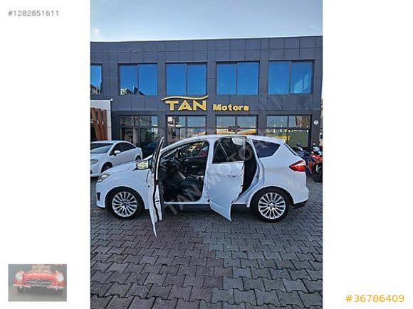 TAN MOTORS dan CAM TAVANLI TİTANYUM EN DOLU PAKET