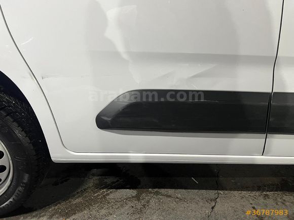 Sahibinden Opel Combo 1.5 CDTI Edition 2024 Model