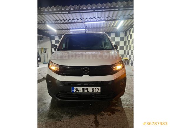 Sahibinden Opel Combo 1.5 CDTI Edition 2024 Model