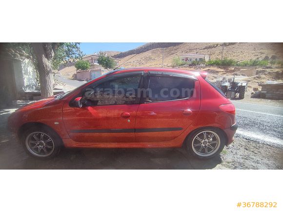 Sahibinden Peugeot 206 1.4 XT 2001 Model