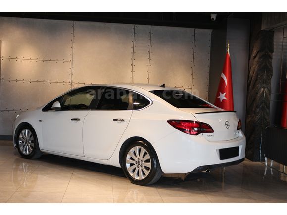 Sahibinden Opel Astra 1.4 T Sport Still 2013 Model