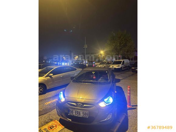 Sahibinden Hyundai Accent Blue 1.4 CVVT Mode Plus 2012 Model 143 binde (değişensiz)
