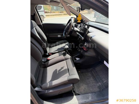 Sahibinden Citroen C4 Cactus 1.6 e-HDi Shine 2015 Model 