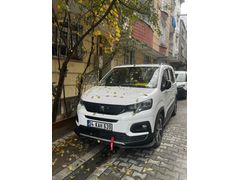 Sahibinden Peugeot Rifter 1.5 BlueHDI GT 2023 Model  30.000 km Beyaz