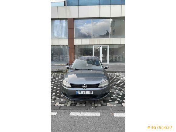 Sahibinden Volkswagen Jetta 1.6 TDi Trendline 2014 Model 