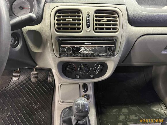 Sahibinden Renault Clio 1.4 Expression 2005 Model 