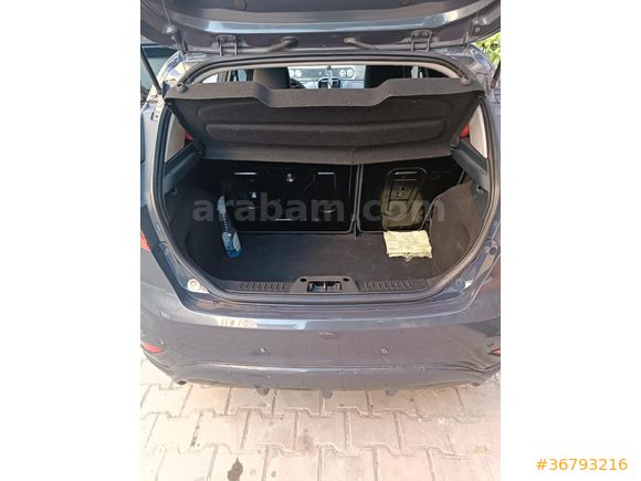 Sahibinden Ford Fiesta 1.4 Titanium X 2011 Model