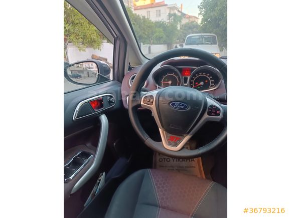 Sahibinden Ford Fiesta 1.4 Titanium X 2011 Model