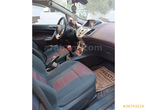Sahibinden Ford Fiesta 1.4 Titanium X 2011 Model