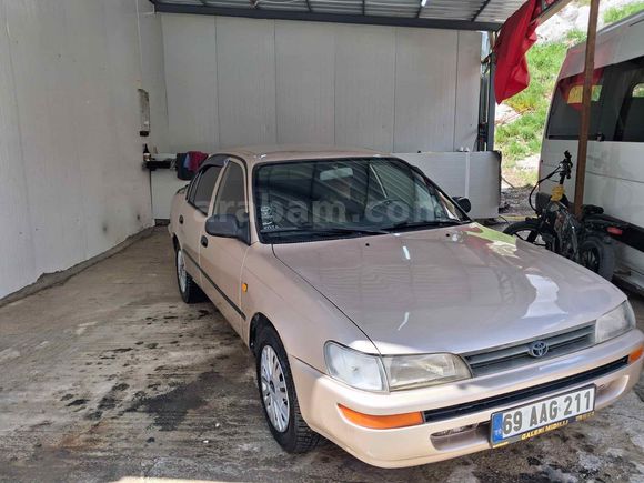 Galeriden Toyota Corolla 1.6 XLi 1995 Model Bayburt 455.000 km