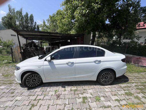 Sahibinden Fiat Egea 1.4 Fire Urban 2021 Model İzmir 69000 km Beyaz
