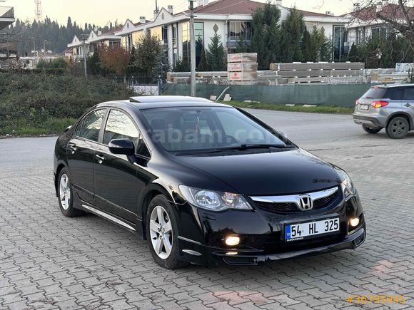 Sahibinden Honda Civic 1.6 Elegance 2010 Model  187.000 km Siyah