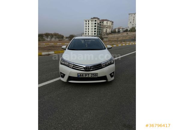 Sahibinden Toyota Corolla 1.4 D-4D Advance 2014 Model  104.000 km Beyaz