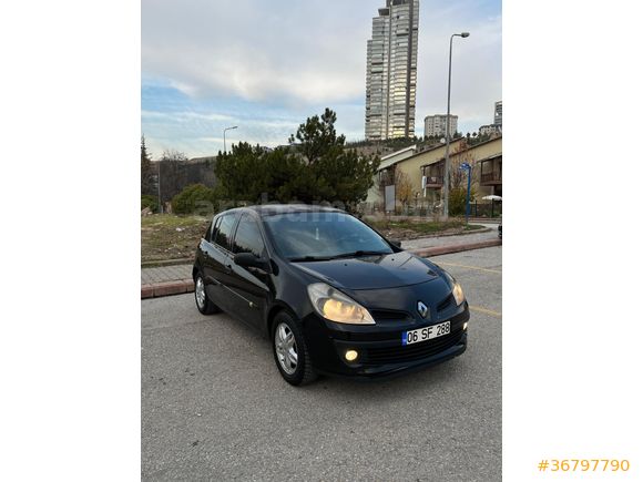 Sahibinden Renault Clio 1.5 dCi Authentique 2006 Model  212.000 km Siyah