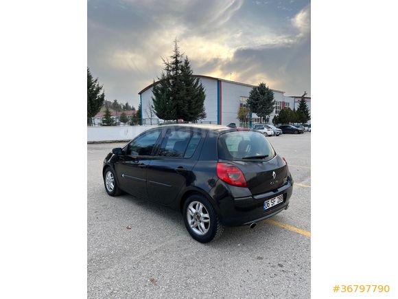 Sahibinden Renault Clio 1.5 dCi Authentique 2006 Model  212.000 km Siyah