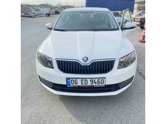 HATASIZ İLK SAHİBİ HAKİM DEN 1.6 TDI Style CR 2016 Model 