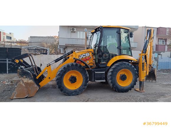 JCB 4CX PRO DUALDRİVE 2025 ÇIKIŞLI 1900 SAATSahibinden JCB