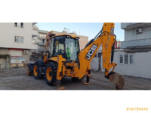 JCB 4CX PRO DUALDRİVE 2025 ÇIKIŞLI 1900 SAATSahibinden JCB
