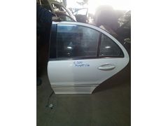 C 200 SOL ARKA KAPI SÖKME ORJİNAL SAVAS OTO 05323592216