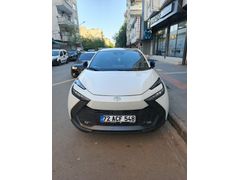 Sahibinden Toyota C-HR 1.8 Hybrid Passion 2024 Model